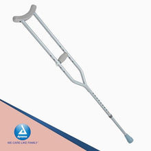 Load image into Gallery viewer, Dynarex Bariatric HD Steel Tall Adult Crutches - Extra Heavy Duty Bariatric Crutches with Underarm Pads