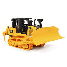 Load image into Gallery viewer, DCM/Racemasters 1/24 Caterpillar D7E Bulldozer, DCM25002