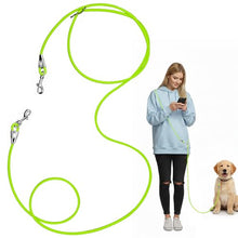 Load image into Gallery viewer, Léwind 8.2ft Hands Free Dog Leash,Versatile Waist & Crossbody Lead for Medium Dogs,Waterproof & Adjustable for Running Jogging Walking, 360° Swivel Metal Buckle (Green)