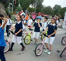 Load image into Gallery viewer, Single Wheel Unicycles Excellent Unicycles Balance Bike for Kids/Boys/Girls, 16"/18"/ 20" / 24",Leakproof Tire, Adjustable Height Unicycle, (24 Inch Wheel)