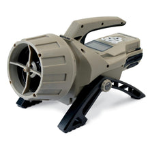 Load image into Gallery viewer, WESTERN RIVERS Mantis Pro 100 Compact Easy-to-Use Electronic Game Call - 4" Reflex Loudspeaker for Hunting with Removable Remote Control