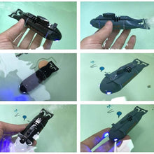 Load image into Gallery viewer, Mini RC Submarine for Kids, 2.4G 6CH Remote Control Boat Remote Control Submarine, Model Electronic Water Toy Boat for Pools, Bathtubs