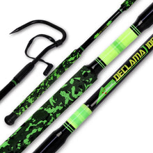 Load image into Gallery viewer, Fiblink Fishing Gaff Portable Travel Fish Gaff with S316 Stainless Steel Fishing Hook Non-Slip Camouflage Handle 2Piece Gaff for Saltwater Offshore 6'