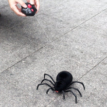 Load image into Gallery viewer, RC Spider Remote Control Tarantula Realistic Animal Crawlers Scary Kids Halloween Christmas Prank Gag Toys Birthday Gifts (Black Hair)