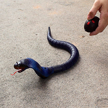 Load image into Gallery viewer, RC Snake Infrared Remote Control Cobra Fake Realistic Naja Animal Crawling Vehicle Scary Trick (Blue)