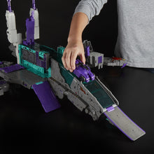 Load image into Gallery viewer, Transformers Tra Generations Trypticon Action Figure