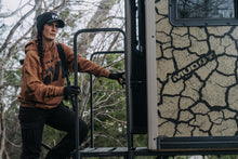 Load image into Gallery viewer, Striker Box Blind W/Elite 5' Tower/Steel WALL CONSTUCTION/Cracked MUD CAMO