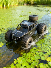 Load image into Gallery viewer, 2-in-1 Amphibious RC Car Boat: 4WD APP Control Waterproof All Terrain Vehicle, Outdoor Off Road Rock Crawler Toy for Pool Lake