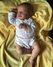 Load image into Gallery viewer, 50CM Realistic Finished Bebe Reborn Silicone Vinyl Cloth Body Doll