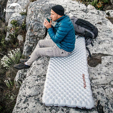 Load image into Gallery viewer, Naturehike Camping Inflatable Mat 5.8 High R Value Warm Ultralight Sleeping Pad Outdoor Portable Tent Single Moisture-proof Mats
