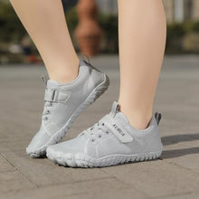 Load image into Gallery viewer, KUBUA Kids Barefoot Shoes for Boys Girls Zero Drop Minimalist Sneakers
