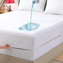 Load image into Gallery viewer, Full Waterproof Zippered Mattress Encasement, Breathable, Noiseless, Machine-Washable Zipped Mattress Cover, Fitting 7" - 13" Deep Mattress
