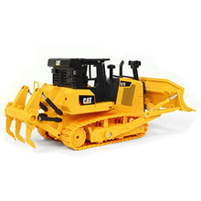 Load image into Gallery viewer, DCM/Racemasters 1/24 Caterpillar D7E Bulldozer, DCM25002
