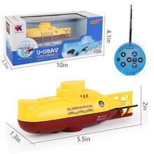 Load image into Gallery viewer, Tsiodot Mini RC Submarine Waterproof Remote Control Boat Underwater Diving Fish Tank Toy Yellow）
