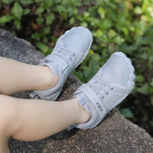 Load image into Gallery viewer, KUBUA Kids Barefoot Shoes for Boys Girls Zero Drop Minimalist Sneakers
