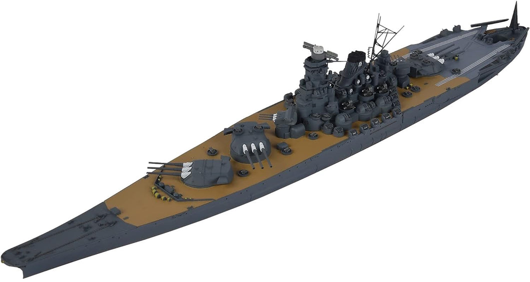 31113 1/700 Japanese Battleship Yamato Plastic Model Kit