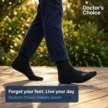 Load image into Gallery viewer, Doctor's Choice Diabetic Socks for Men, Seamless Crew Socks with Non-Binding Top, Provides Extra Comfort for Gout, 4-Pairs, Black, X-Large, Size 12-15
