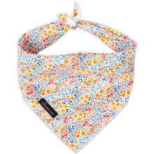 Load image into Gallery viewer, ARING PET Girl Dog Bandana, Spring Summer Daisy Floral Pet Bandana Scarf Triangle Bibs for Puppy Small Medium Large Dogs-L

