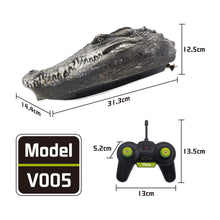 Load image into Gallery viewer, V005 RC Boat 2.4G Remote Control Electric Racing Boat for Pools with Simulation Crocodile Head Spoof Toy
