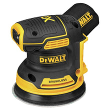 Load image into Gallery viewer, DEWALT 20V MAX Orbital Sander and Oscillating Tool, Cordless Woodworking 2-Tool Set with 5ah Battery and Charger (DCK202P1)

