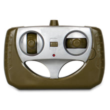 Load image into Gallery viewer, Hammacher Schlemmer Real Fish Catching Remote Control Boat

