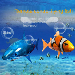Remote Control Shark Toys Swimming Fish RC Animal Toy Infrared RC Fly Air Balloons Clown Fish Toy (Blue)