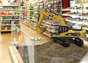 Masters 1/20 Caterpillar 330D L Diecast Premium Radio Control Excavator, 1 of ONLY 1000 Units Worldwide