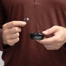 Load image into Gallery viewer, EARGO Eargo SE Self-Fitting FDA-Cleared OTC Adult Hearing Aids - Onyx
