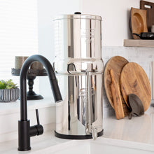 Load image into Gallery viewer, Royal Berkey 3.25 Gal Gravity Water Filter System with Water View Spigot
