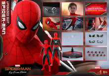 Load image into Gallery viewer, Hot Toys Spider-Man (Upgraded Suit) Sixth Scale 1/6 Movie Masterpiece MMS542 Series Fa
