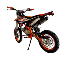Load image into Gallery viewer, 125CC Venom Thunder Off-Road Dirt Bike, 4-Speed Manual, Headlight Installed, Orange, Thick Frame (Black)
