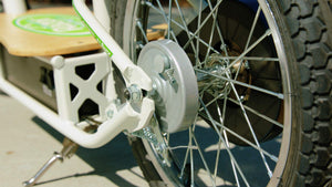 Razor EcoSmart Metro Electric Scooter Chain-Driven Motor - White - FFP