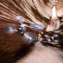 Load image into Gallery viewer, DJI FPV Drone Combo with Remote Controller and Goggles
