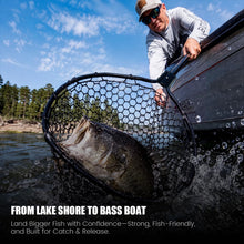 Load image into Gallery viewer, Telescopic Fishing Landing Net, 60.63/66.14in Oval 18.9×24.1in Fish Safe Net Holds Up to 15Lbs for Catch Release (3-Section 66.14in)
