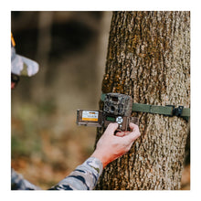 Load image into Gallery viewer, Browning Trail Camera Bundle

