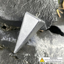 Load image into Gallery viewer, TKHDBF Pyramid Sinkers Fishing Weights, Surf Fishing Sinkers for Saltwater
