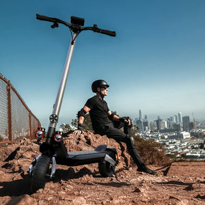 Pro Electric Scooter Adult with Smart APP, 1600W Motor, 31 Miles Range, 28 Mph Top Speed Off Road Electric Scooter with Dual Charging Ports