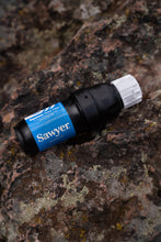 Load image into Gallery viewer, Sawyer Products SP129 Squeeze Water Filtration System w/Two 32-Oz Squeeze Pouches, Straw, and Hydration Pack Adapter
