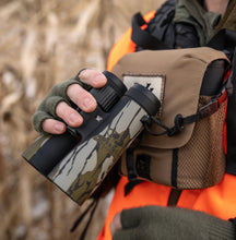 Load image into Gallery viewer, Vortex Crossfire HD 10x42 Binoculars (Mossy Oak Bottomland)

