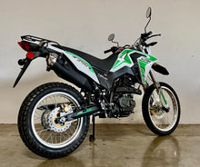 Load image into Gallery viewer, 250CC DUAL SPORT ENDURO KLX ON ROAD AND OFF ROAD MOTOCROSS DIRT BIKE STREE LEGAL 20HP - GREEN
