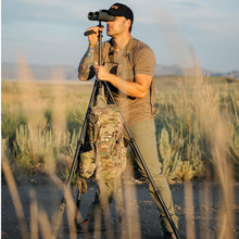 Load image into Gallery viewer, Eberlestock Brute Scout Day Pack – Lightweight Internal Frame Hunting Backpack with Aluminum Stay, 1800ci Capacity, Hydration Compatible – Multicam
