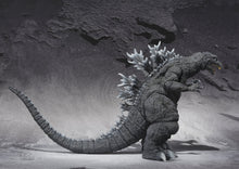 Load image into Gallery viewer, TAMASHII NATIONS Bandai S.H. MonsterArts Godzilla 2001&quot; Action Figure
