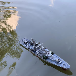 Remote Controlled Warship Battleship  Lakes Pools Rivers Exhibits