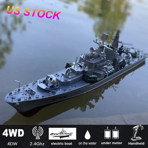 Remote Controlled Warship Battleship  Lakes Pools Rivers Exhibits