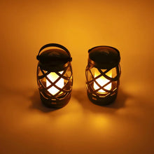 Load image into Gallery viewer, LED Flame Light Lantern, 100 Lumen, 2, Black
